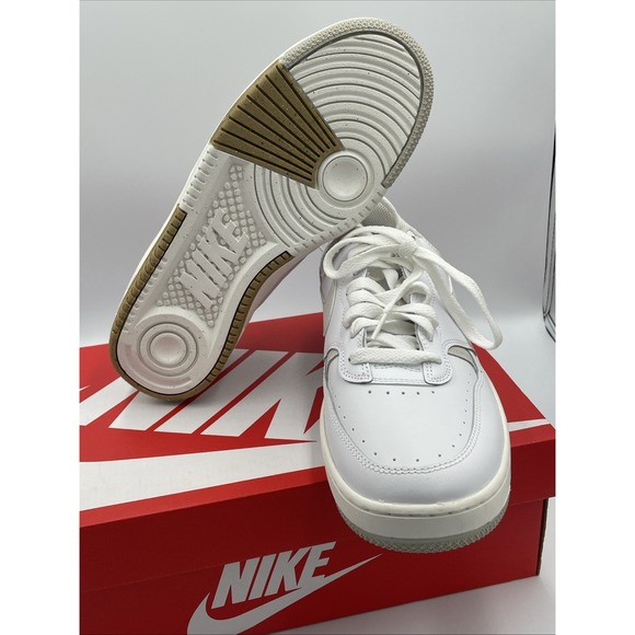 Nike Gamma Force Womens Size 11 White Light Bone Casual Athletic Shoes - Picture 3 of 6